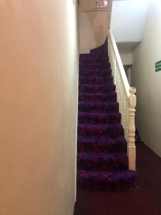 Oyo 94 Bricklane Studio Flats Hotel London Luaran gambar